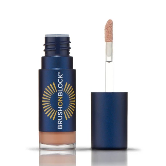 Brush on block sunshine SPF 30 protective lip oil nude - Picture 1 of 3
